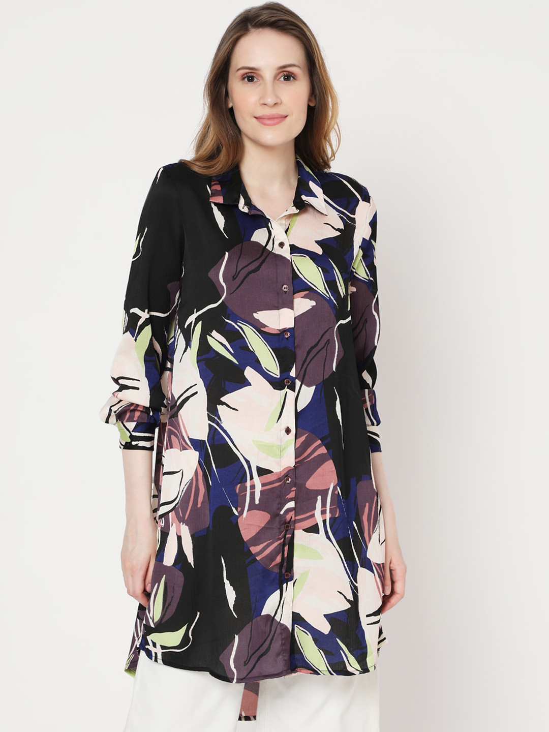

Vero Moda Women Black Opaque Printed Casual Shirt