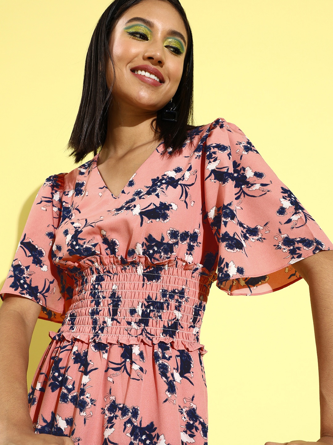 

Rare Women Attractive Peach Floral Dress