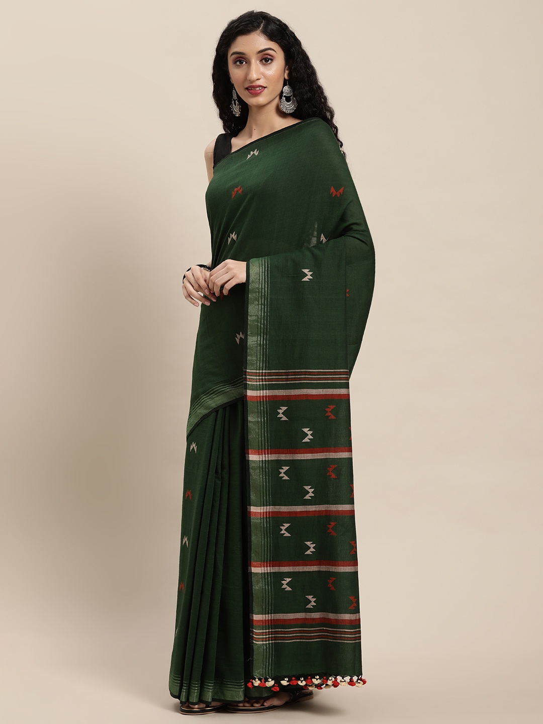 

ArtEastri Green Woven Design Pure Cotton Handloom Jamdani Saree