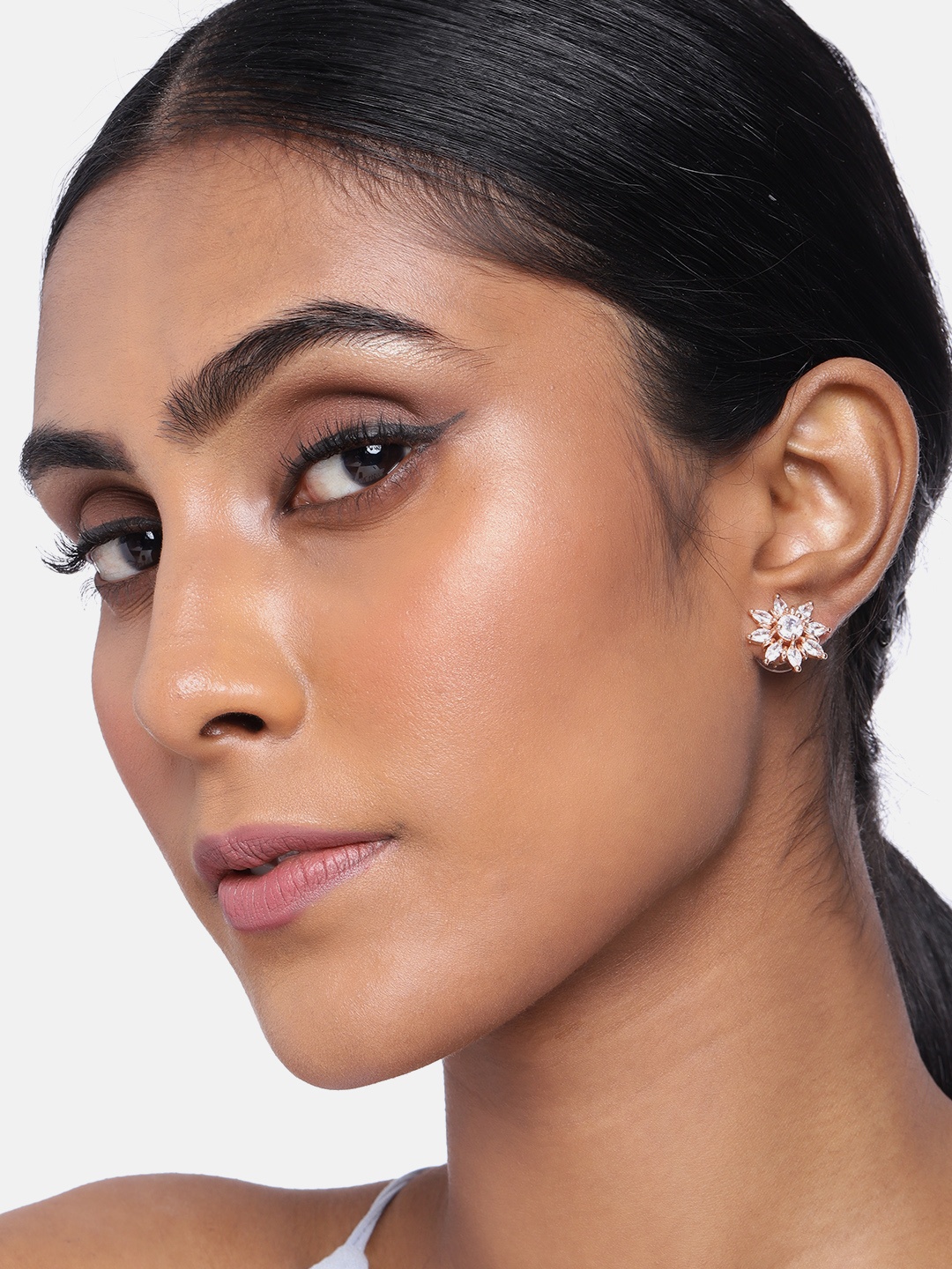 

I Jewels Rose Gold & White Floral Studs Earrings