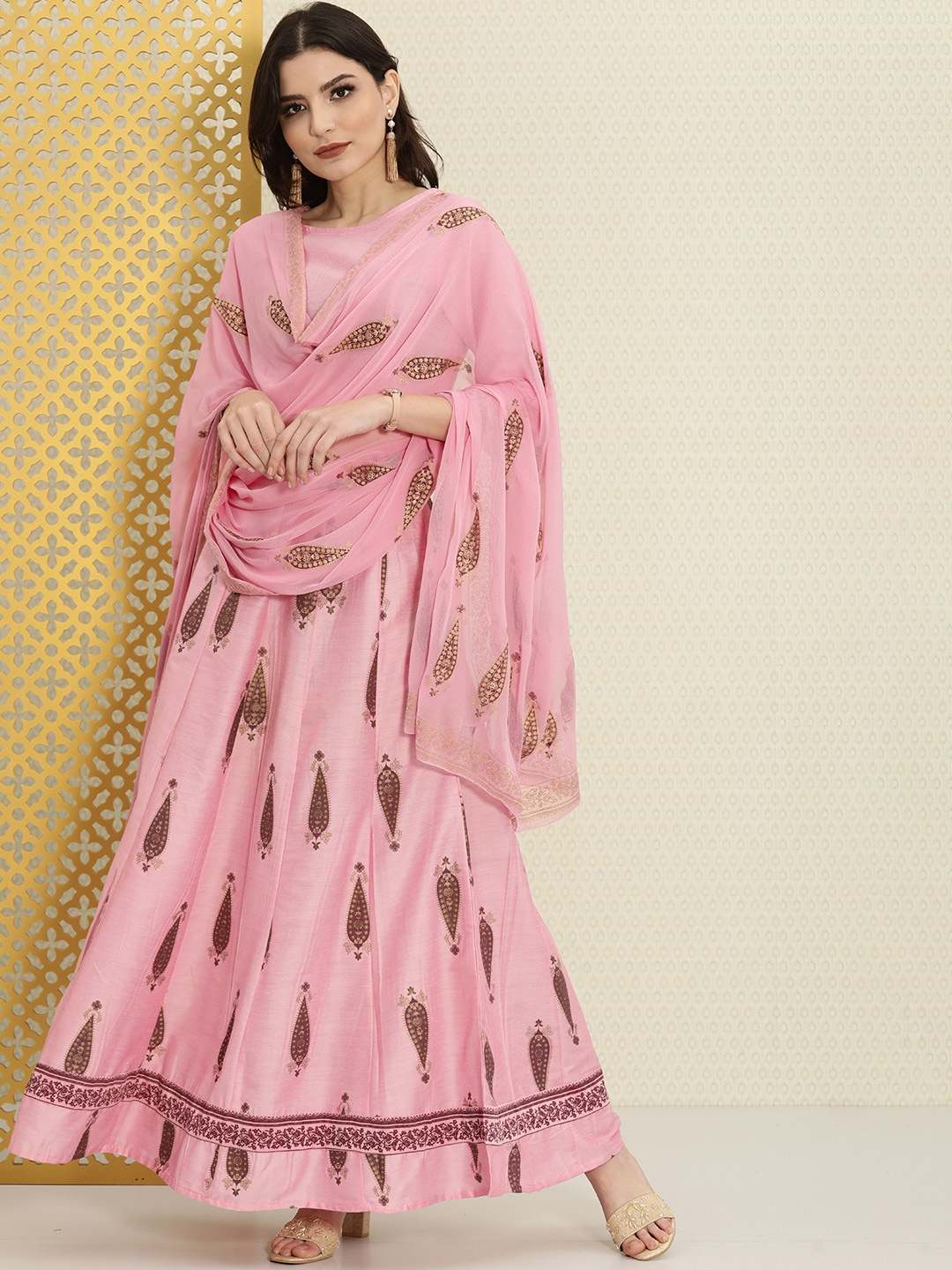 

House of Pataudi Pink & Brown Printed Ready to Wear Lehenga & Blouse With Dupatta