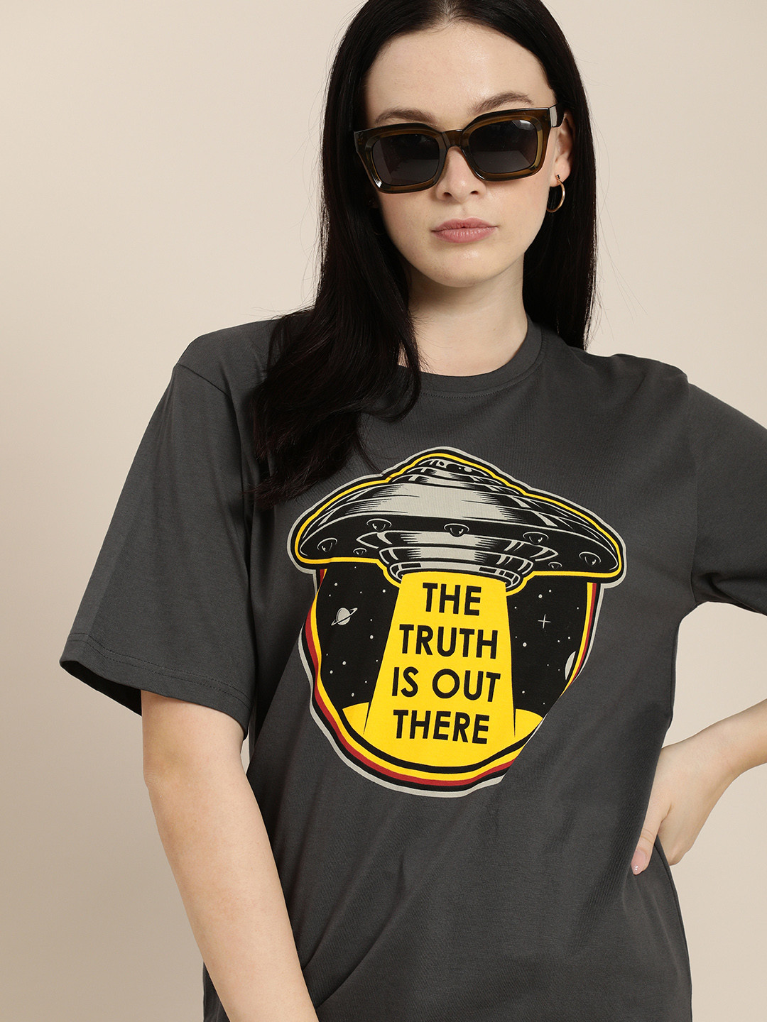 

Difference of Opinion Women Grey Yellow Typography Printed Drop-Shoulder Sleeves Oversized T-shirt