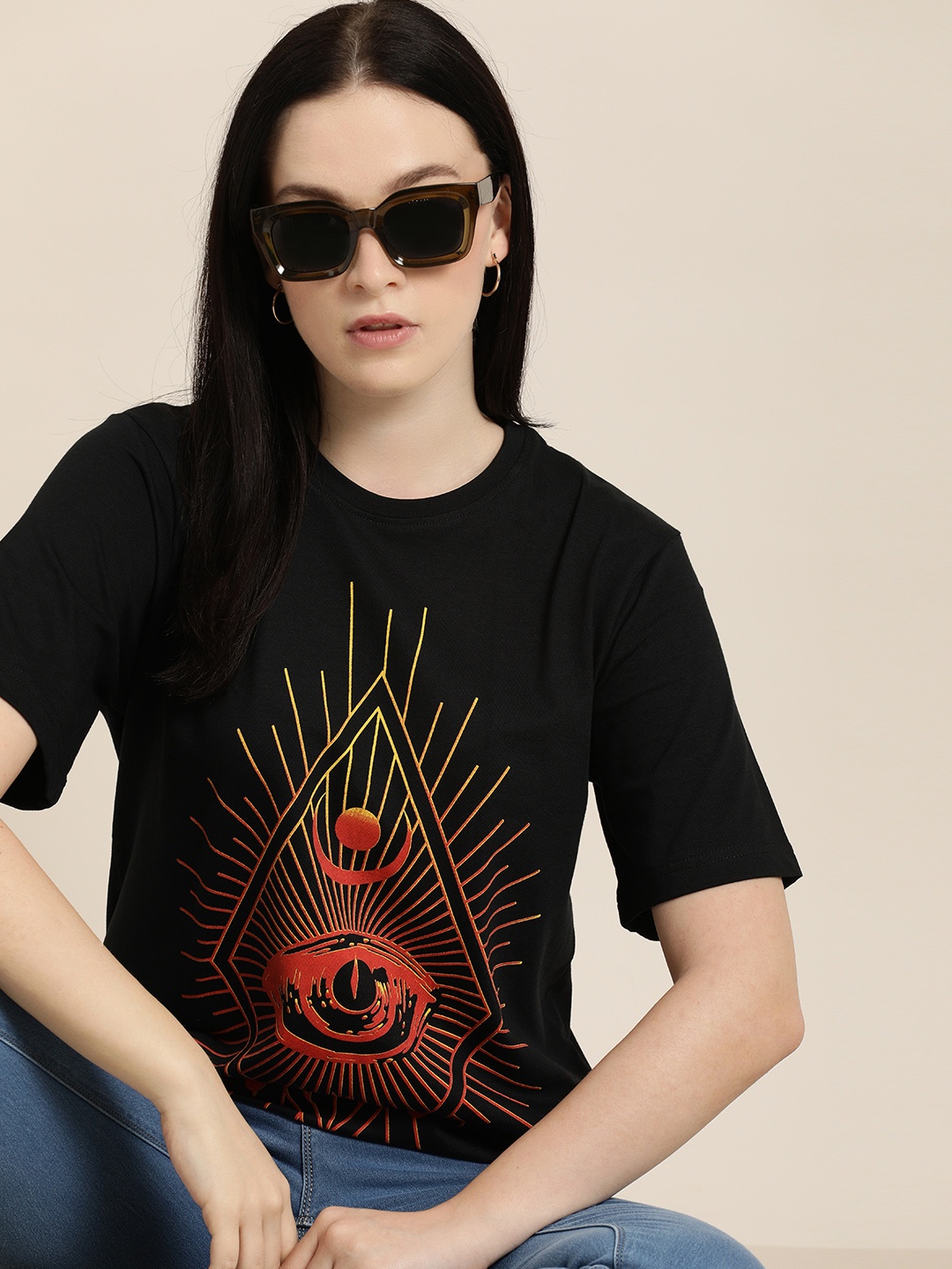 

Difference of Opinion Women Black Printed Cotton Oversized Pure Cotton T-shirt