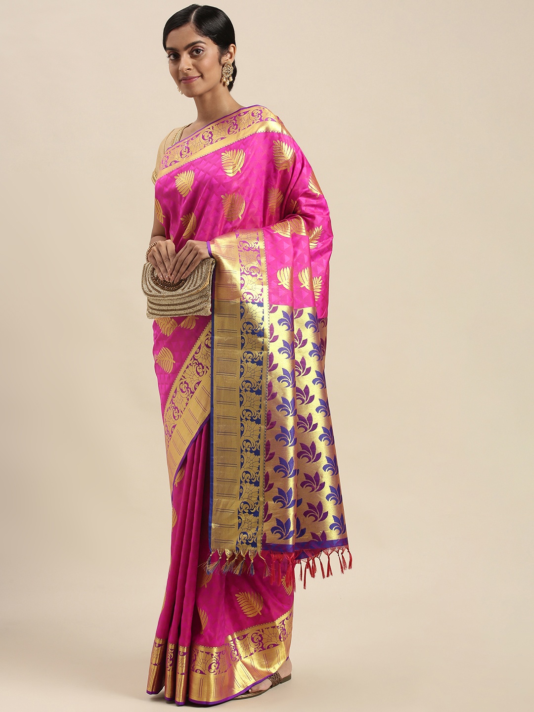 

Thara Sarees Pink & Golden Ethnic Motifs Zari Art Silk Kanjeevaram Saree