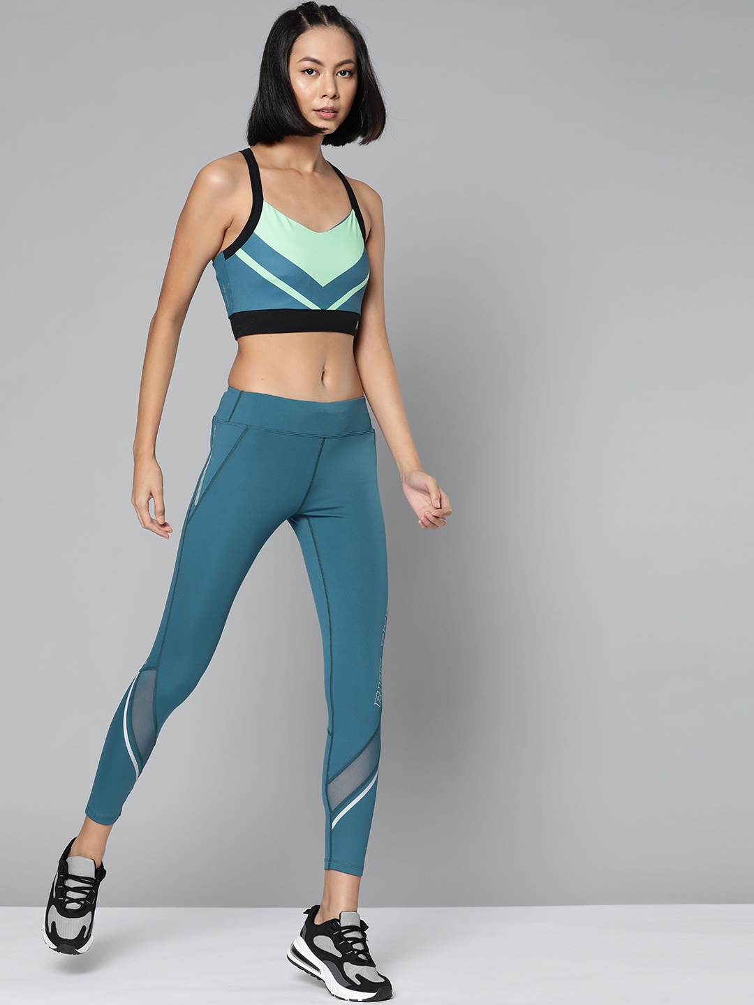 

HRX By Hrithik Roshan Women Teal Blue Typography Printed Rapid-Dry Running Tights