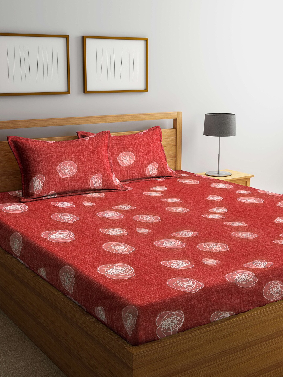 

Arrabi Red & White Floral 300 TC King Bedsheet with 2 Pillow Covers