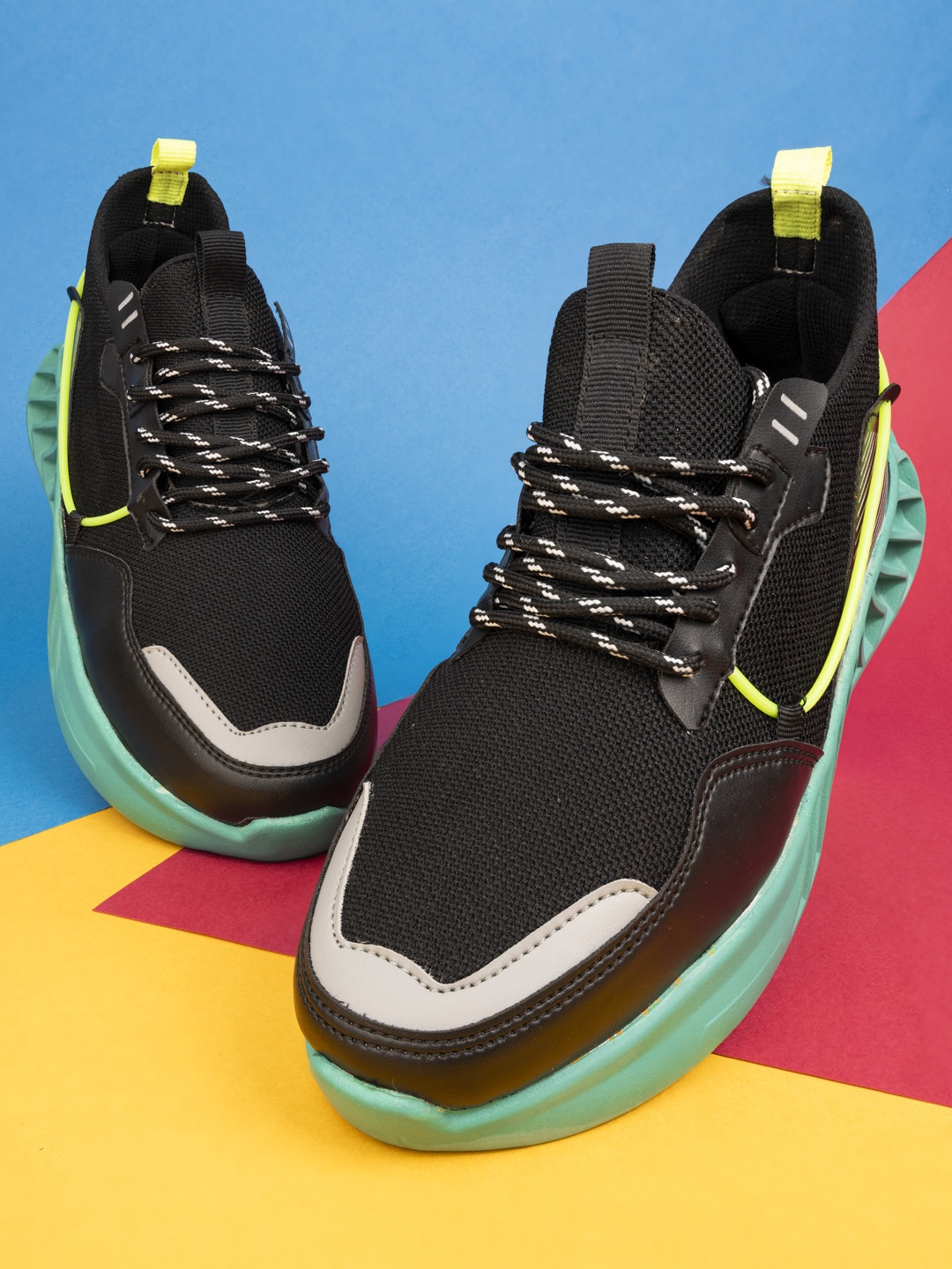 

Provogue Men Black Mesh Running Non-Marking Shoes