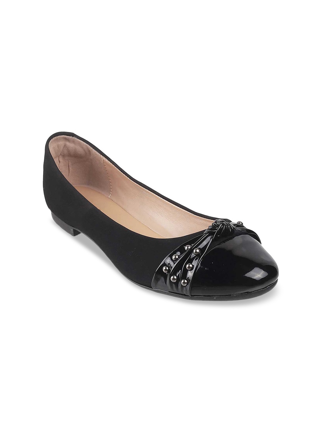 

Metro Women Black Ballerinas with Beads