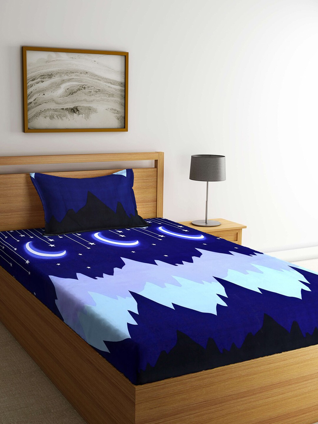

Arrabi Blue & White Graphic 300 TC Single Bedsheet with 1 Pillow Covers