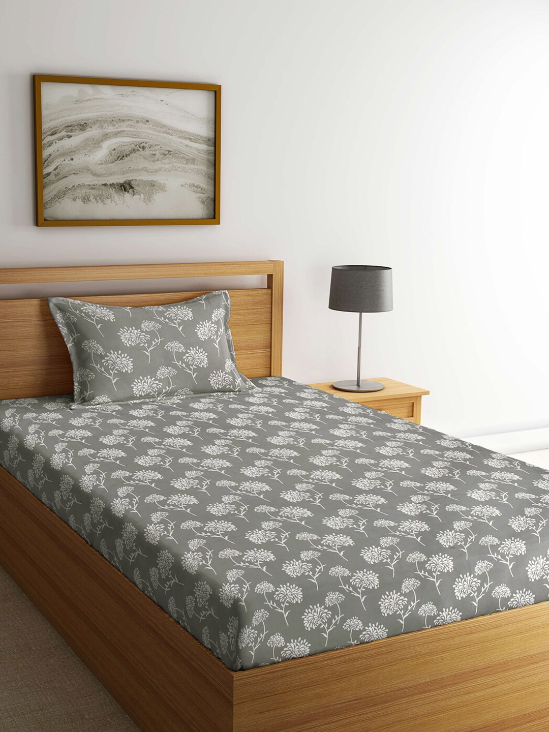 

Arrabi Grey & White Floral 300 TC Single Bedsheet with 1 Pillow Covers