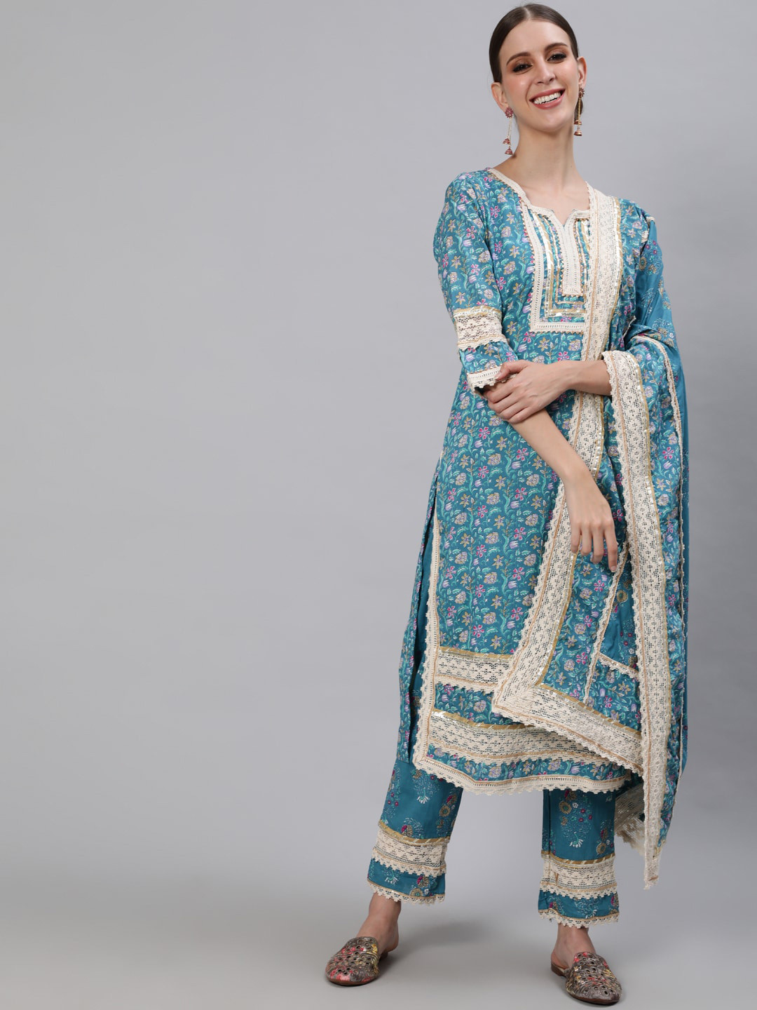 

Ishin Women Teal Floral Printed Regular Pure Cotton Kurta with Trousers & With Dupatta