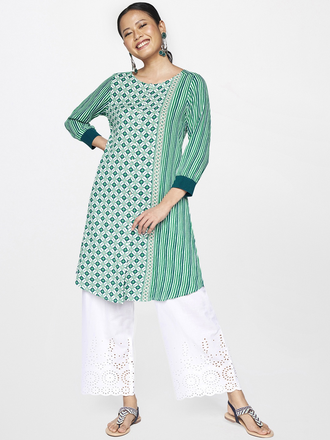 

Global Desi White & Green Round Neck Printed Panelled Tunic