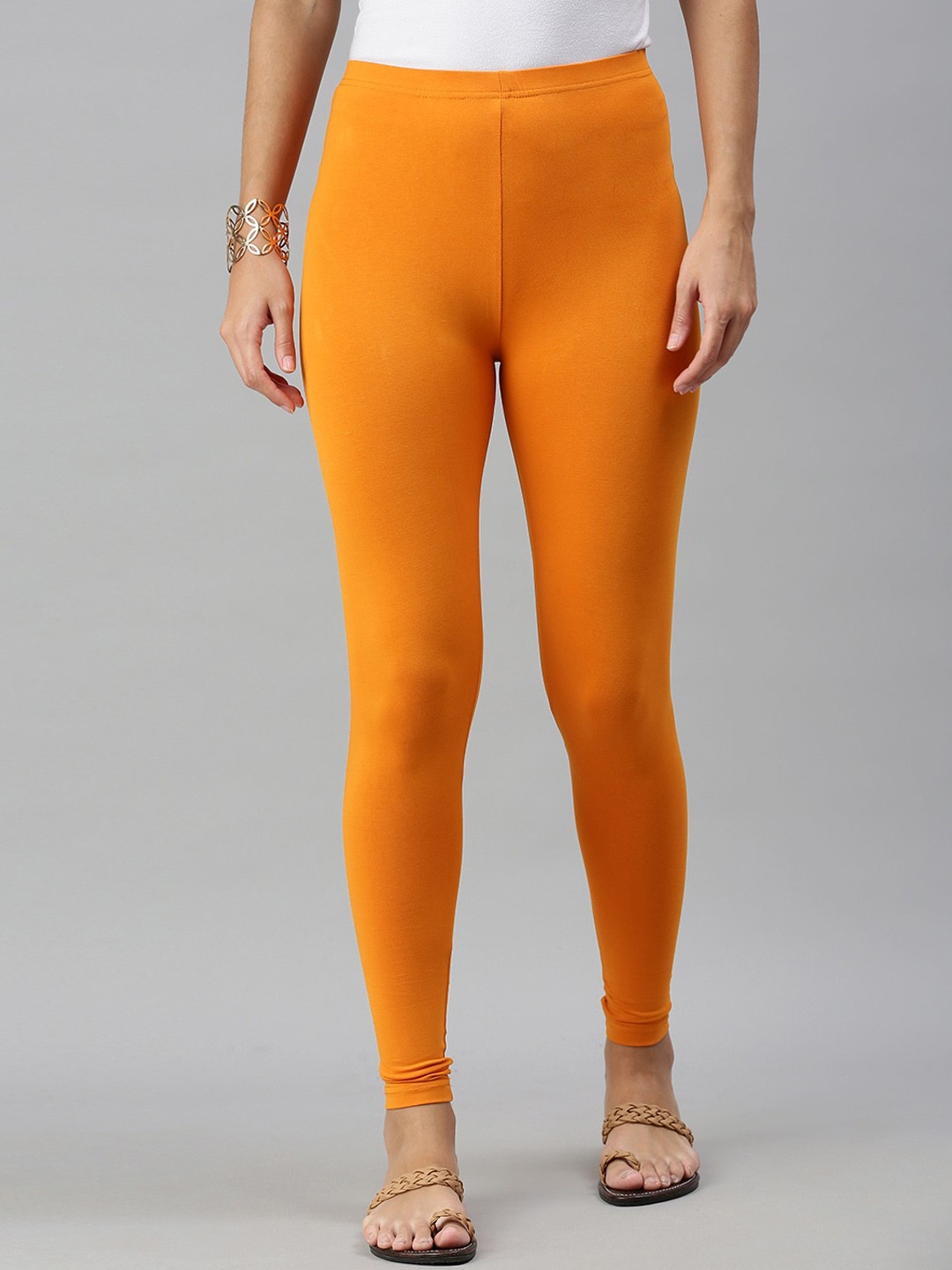 

De Moza Women Orange Solid Churidhar-Length Leggings
