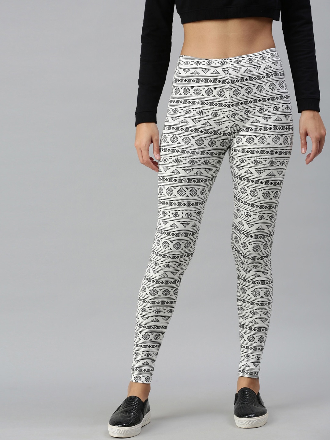 

De Moza Women Grey & White Cotton Printed Ankle Length Leggings