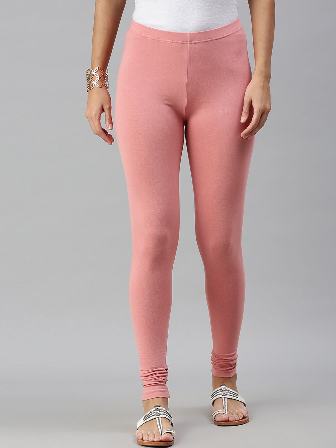 

De Moza Women Peach Solid Mid Rise Churidar Leggings