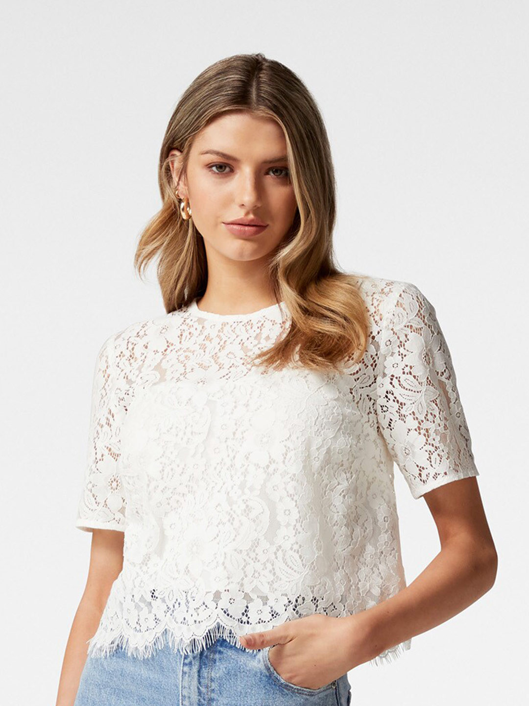 

Forever New Women White Lace Round neck Regular Crop Top