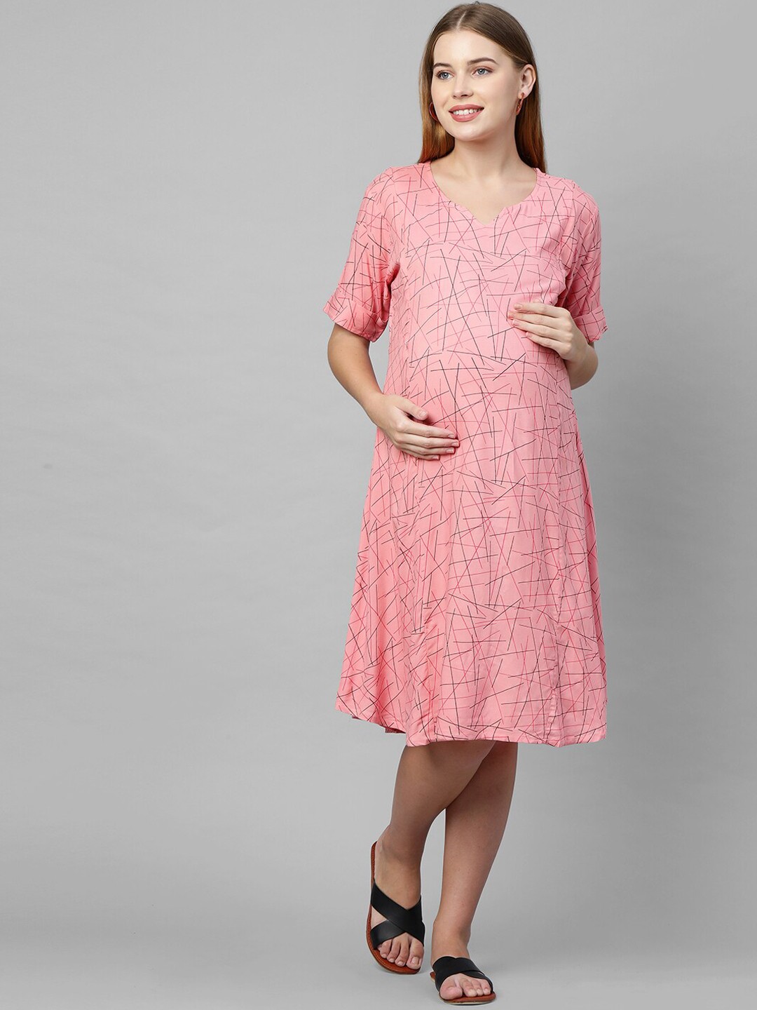 

MomToBe Peach-Coloured & Black Printed Maternity Nursing A-Line Dress