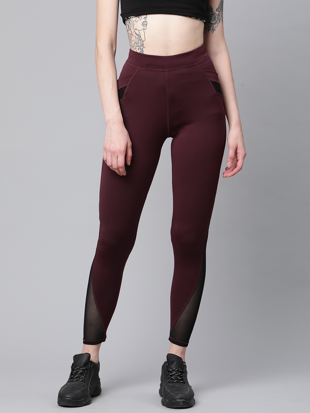 

Blinkin Women Burgundy Solid Tights, Maroon