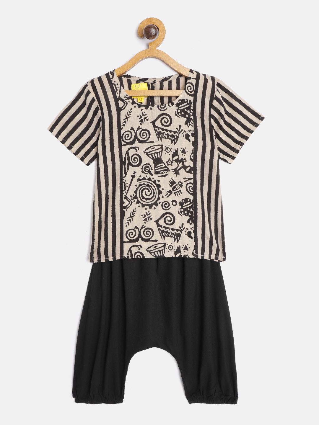 

Tiny Bunnies Unisex Kids Black & Beige Printed Top with Pyjamas