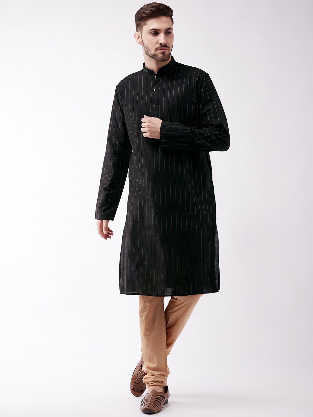 

VASTRAMAY Men Black & Gold-Coloured Striped Regular Kurta with Churidar