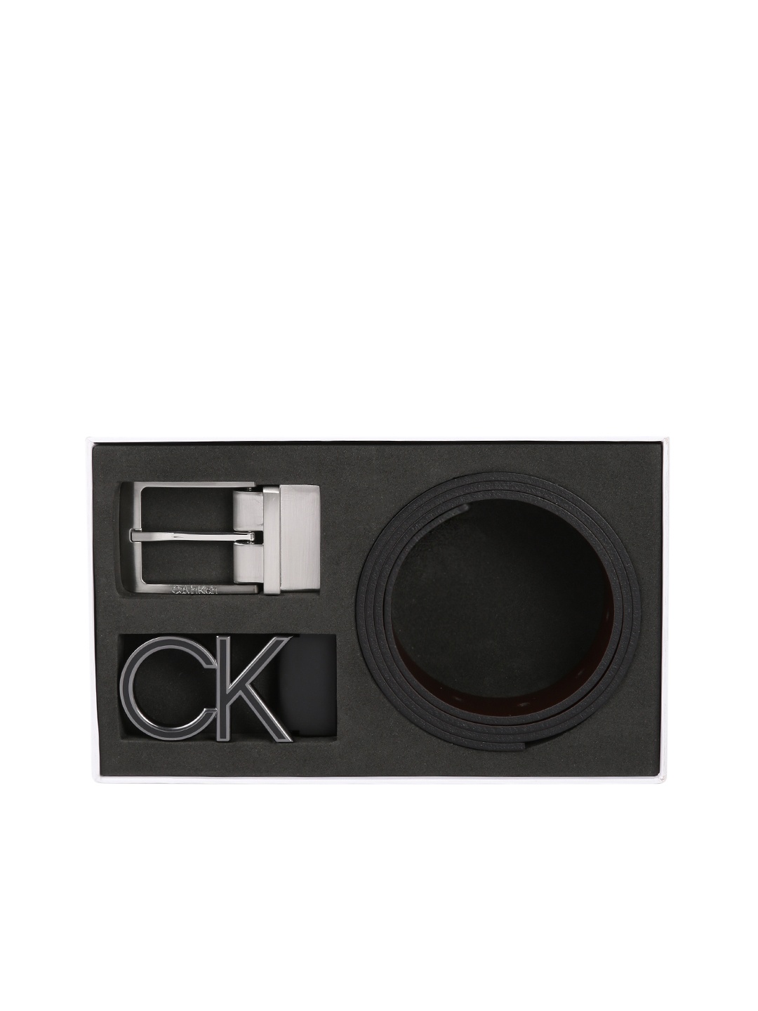 

Calvin Klein Men Black & Brown Reversible Leather Belt With Extra Buckle
