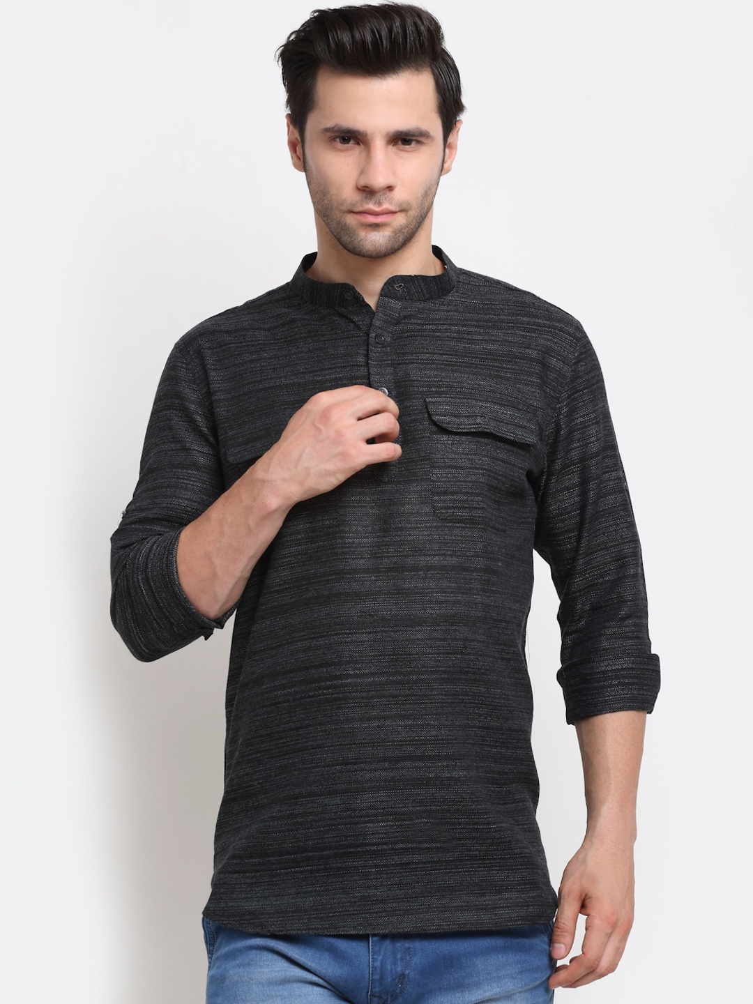 

NEUDIS Men Black Thread Work Kurta
