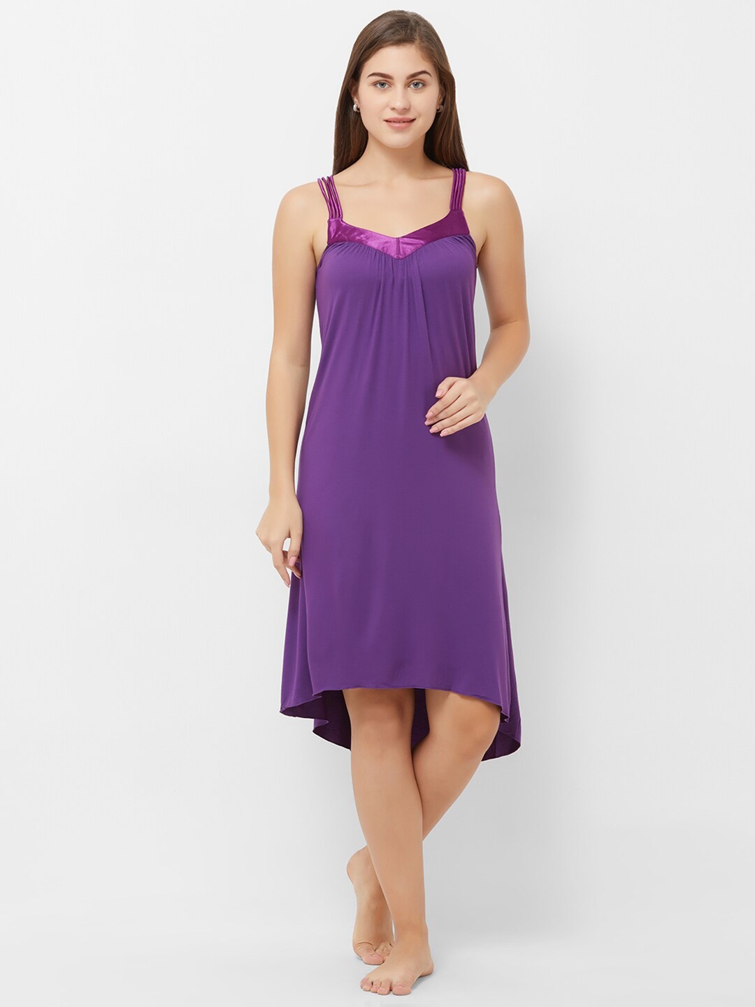 

Soie Women Purple Solid Knee Length Nightdress
