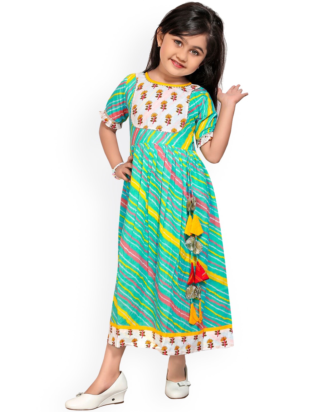 

LIL PITAARA Girls Blue Printed Maxi Dress