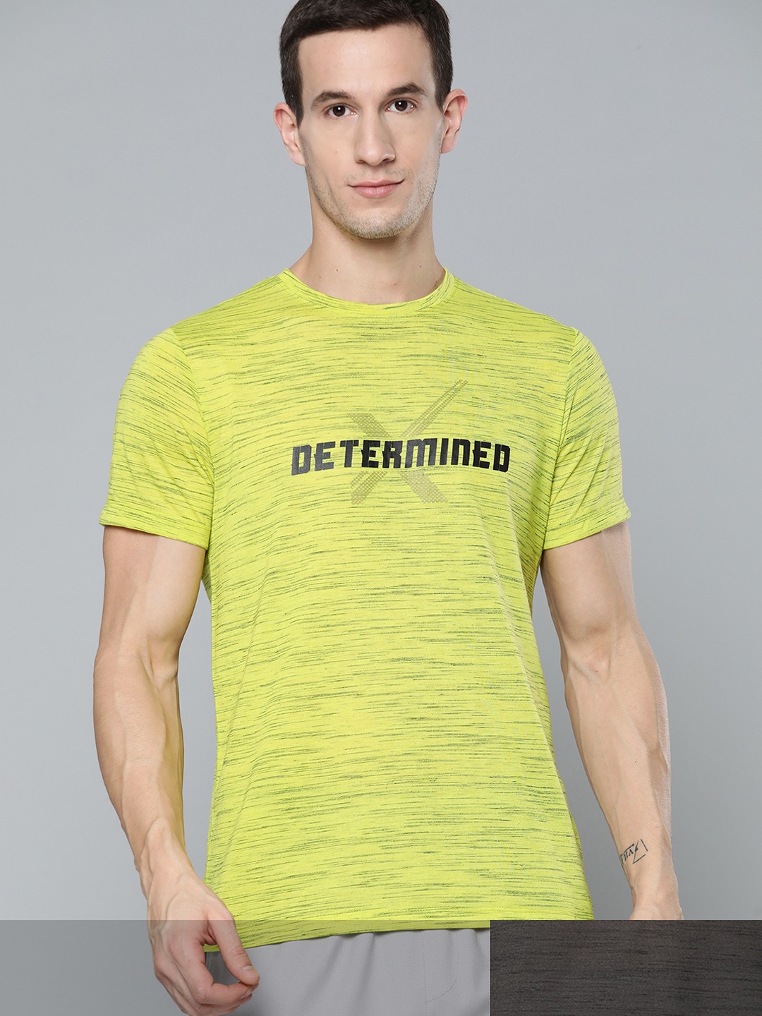 

HRX By Hrithik Roshan Training Men Anthracite & F.Light Rapid-Dry Brand Carrier T-shirt, Yellow