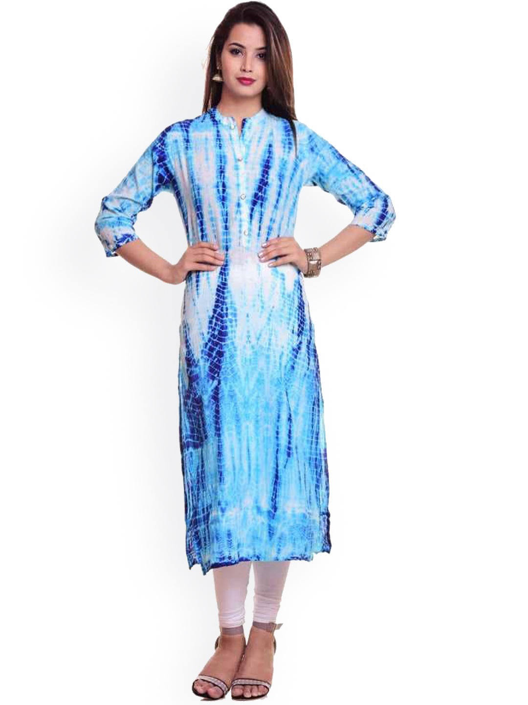 

PNEHA Women Blue & Off White Dyed Kurta