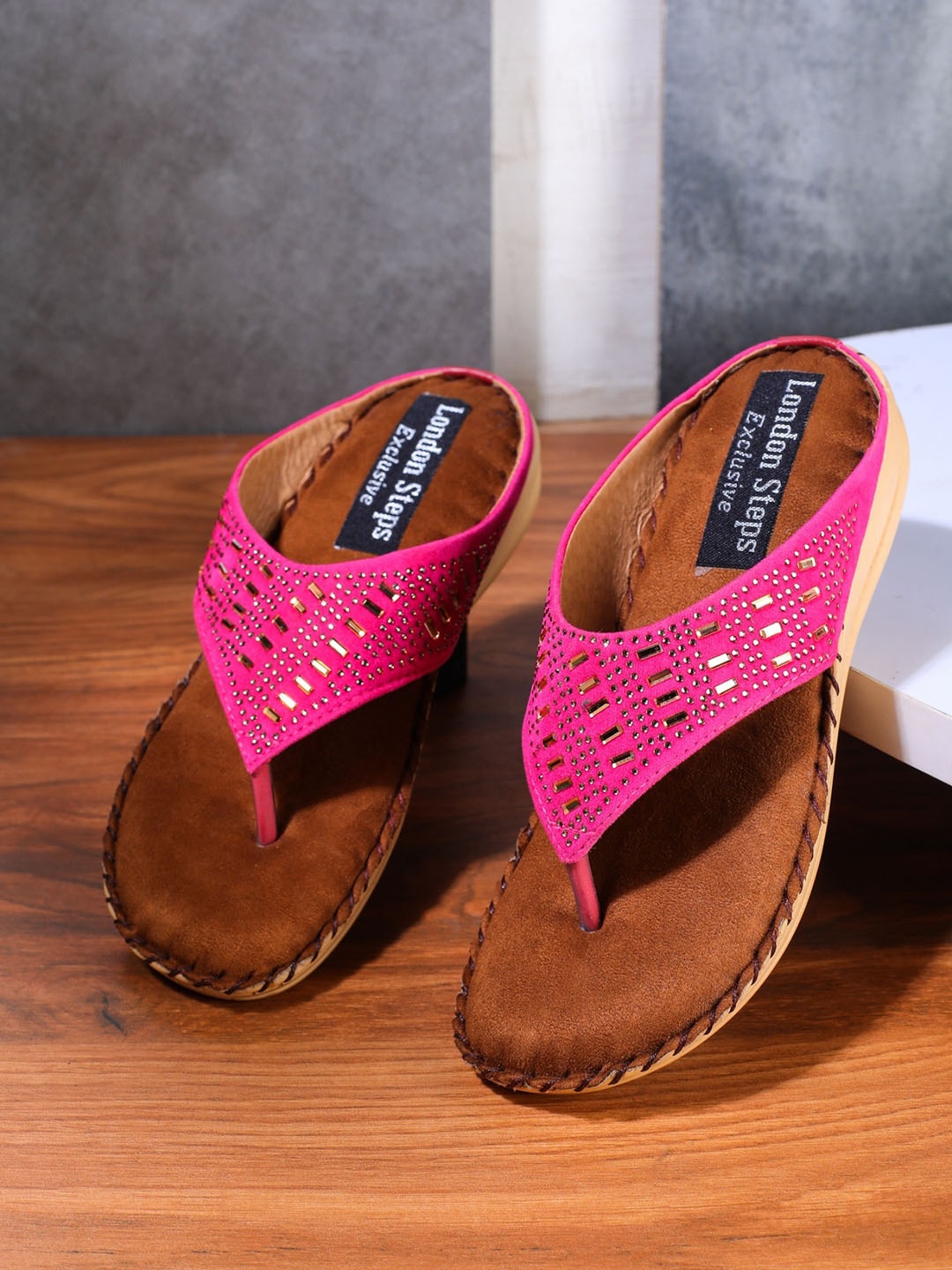 

LONDON STEPS Women Pink Embellished Open Toe Flats
