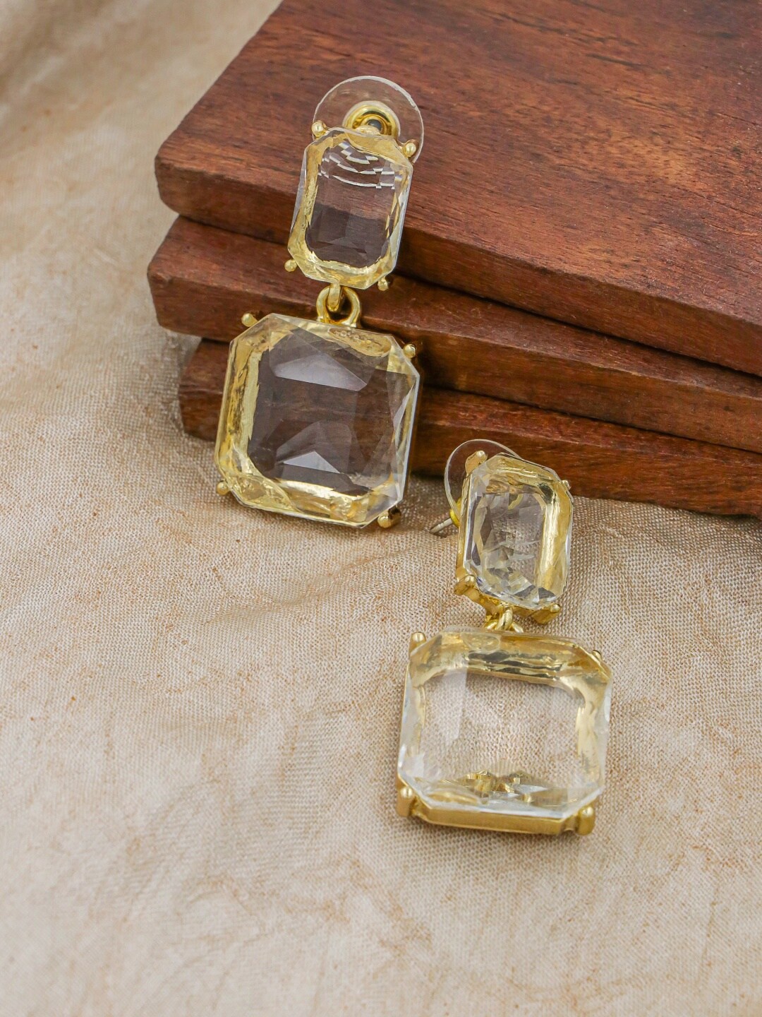 

Bellofox Transparent Square Drop Earrings