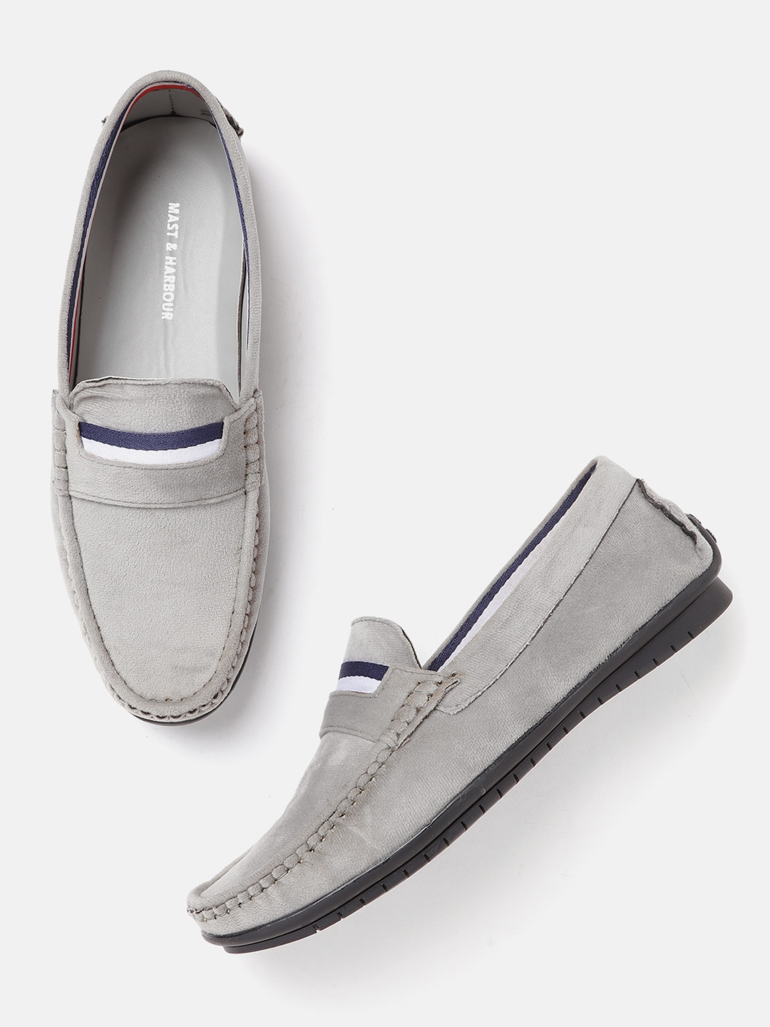 

Mast & Harbour Men Grey Velvet Finish Solid Driving Shoes