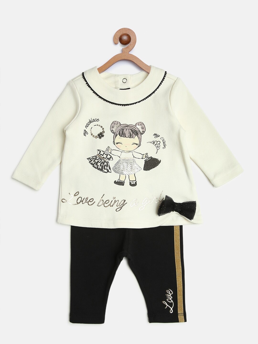 

Chicco Girls Off White & Black Printed T-shirt with Capris