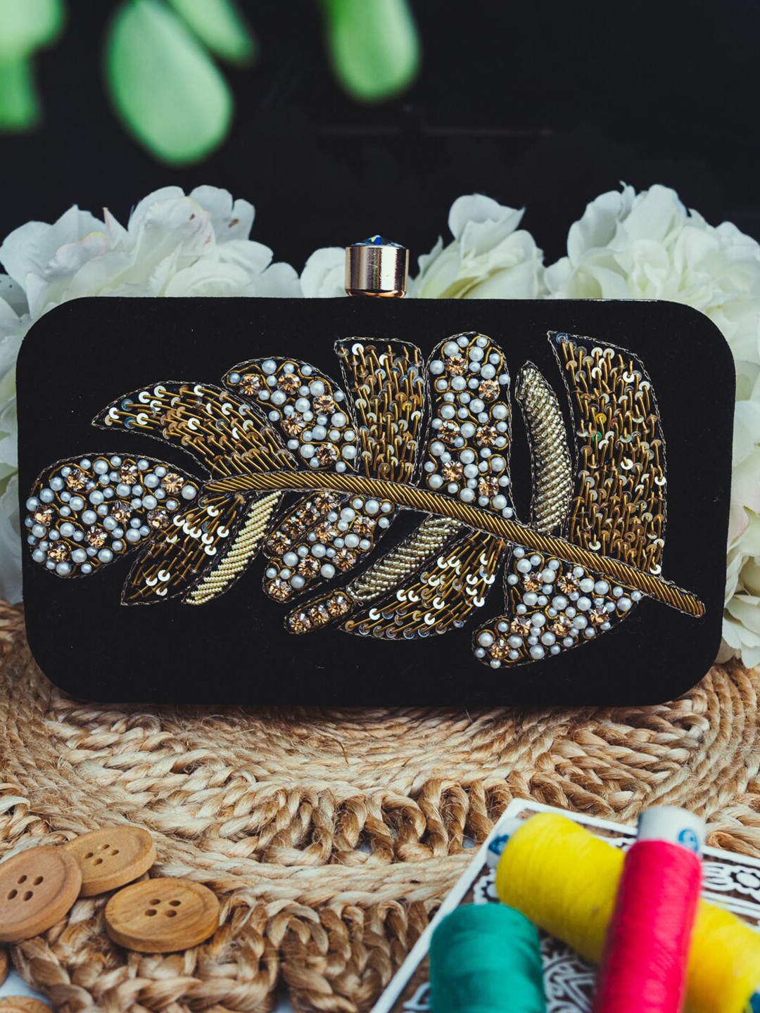 

NR By Nidhi Rathi Women Black Embellished Clutch
