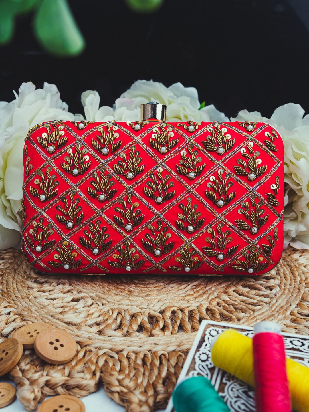 

NR By Nidhi Rathi Coral & Gold-Toned Embroidered Box Clutch