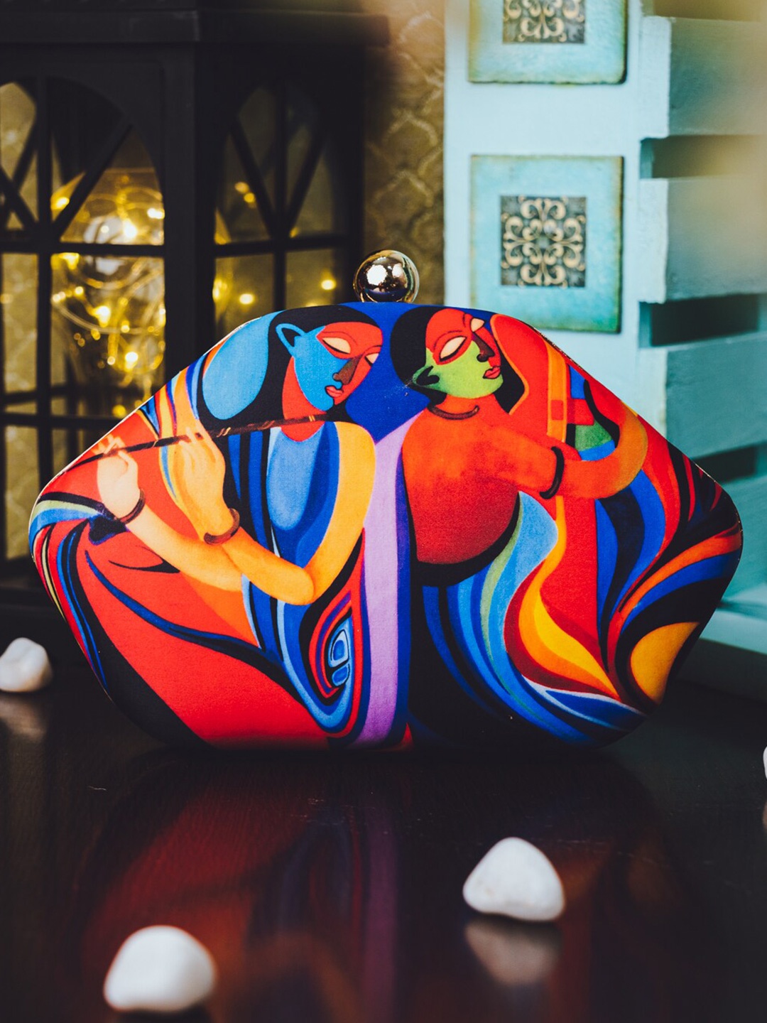 

NR By Nidhi Rathi Women Orange & Peach Printed Box Clutch