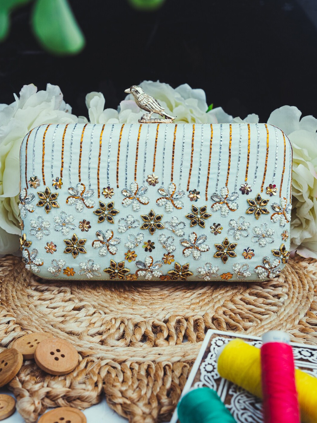 

NR By Nidhi Rathi Women White & Gold Embellished Clutch Bag