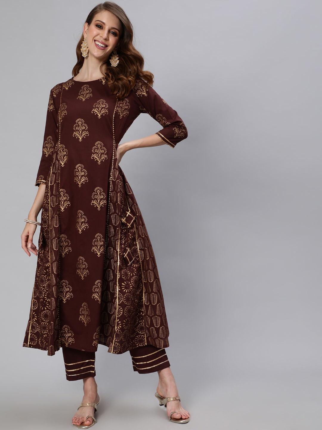 

Ishin Women Brown Ethnic Motifs Printed Regular Pure Cotton Kurta with Trousers