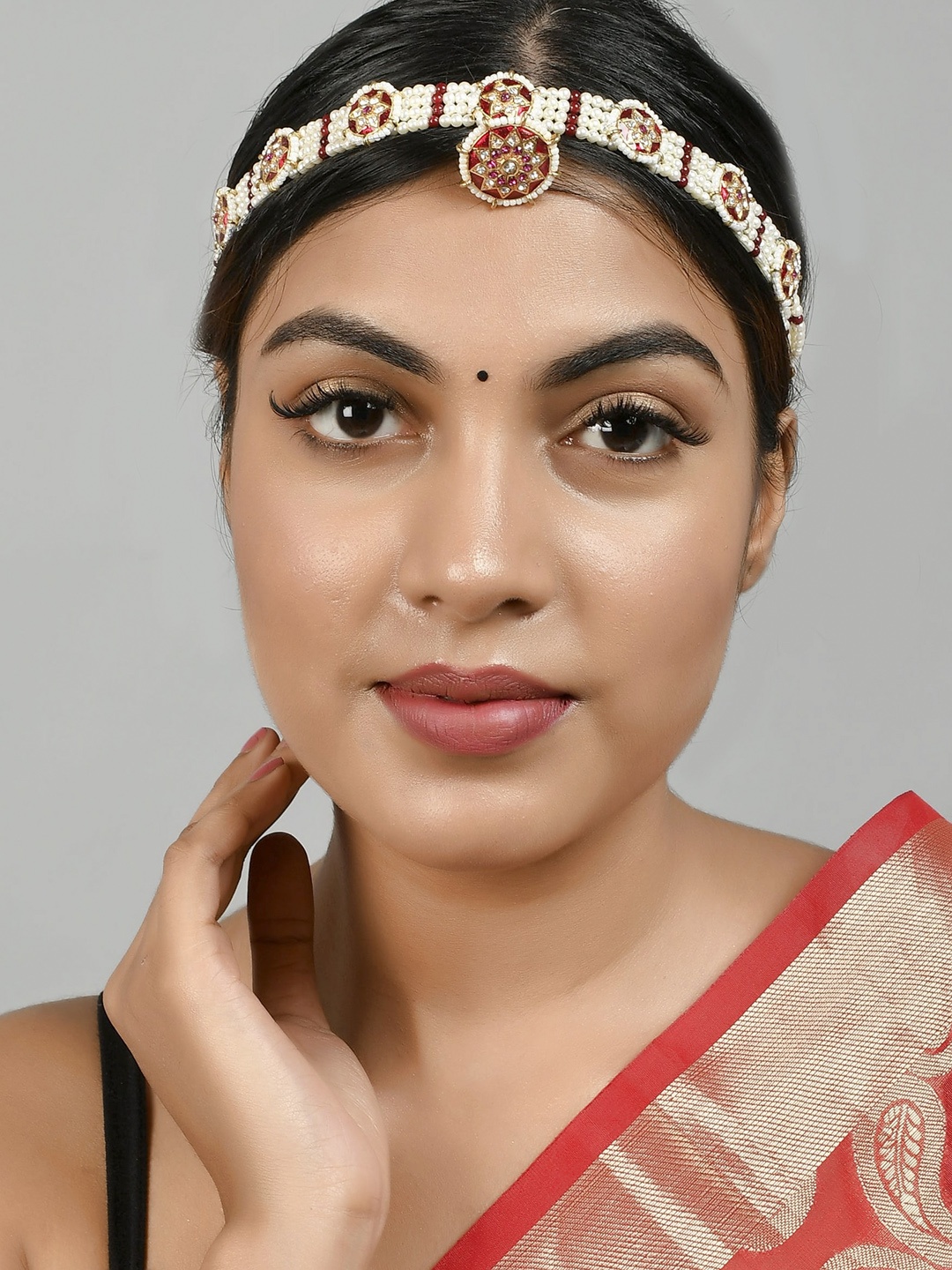 

Silvermerc Designs Gold-Plated Red & White Stone-Studded Mathapatti With Borla, Maroon