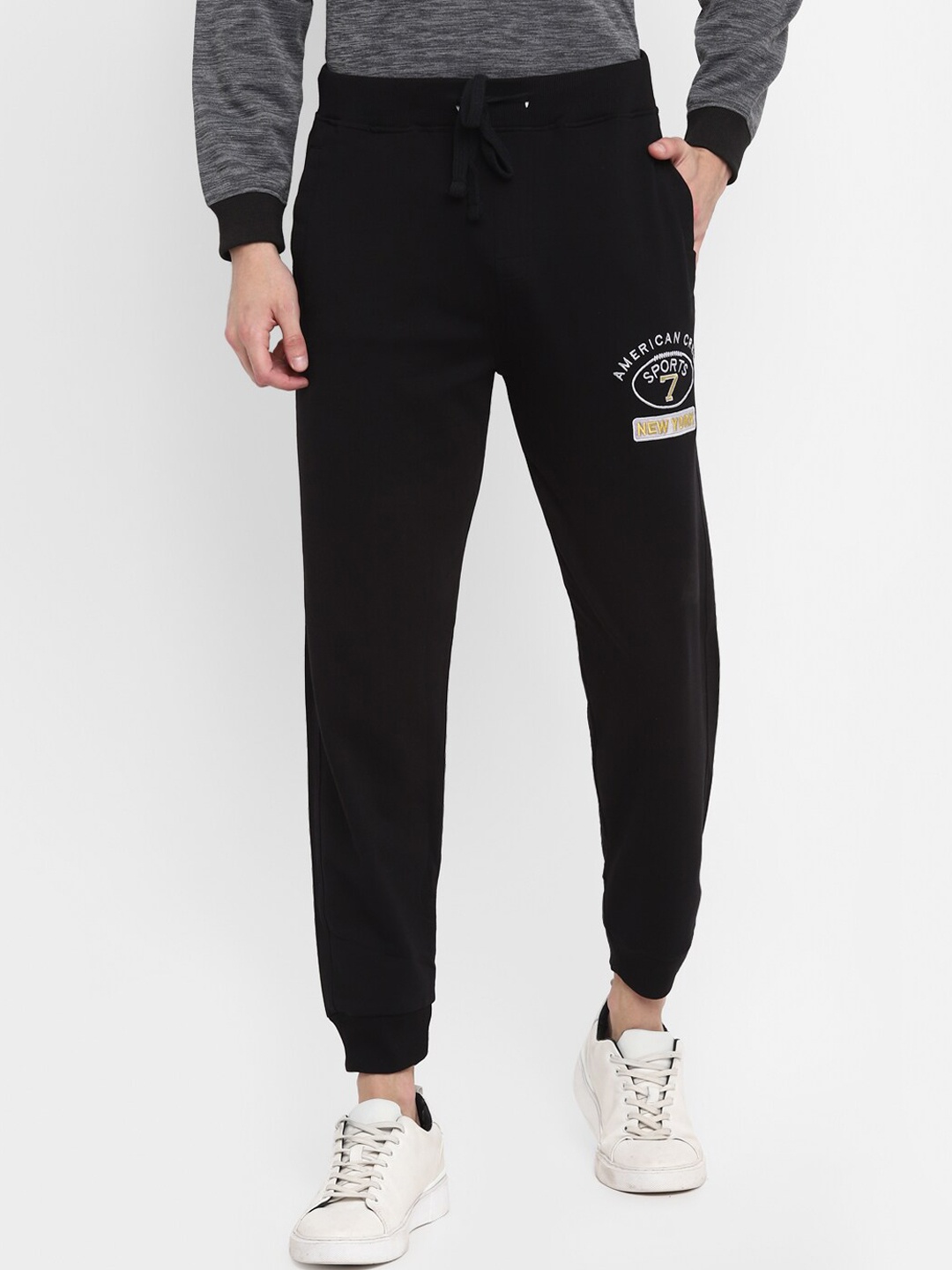 

American Crew Men Black Solid Relaxed Fit Joggers