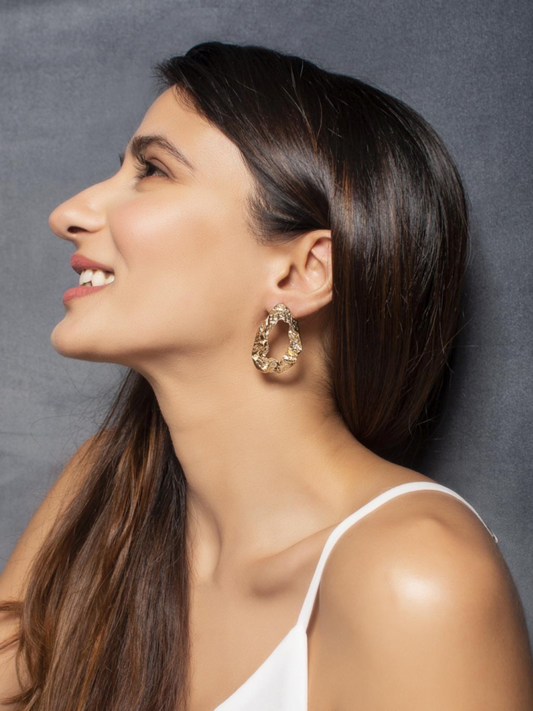 

ToniQ Gold-Toned Contemporary Hoop Earrings