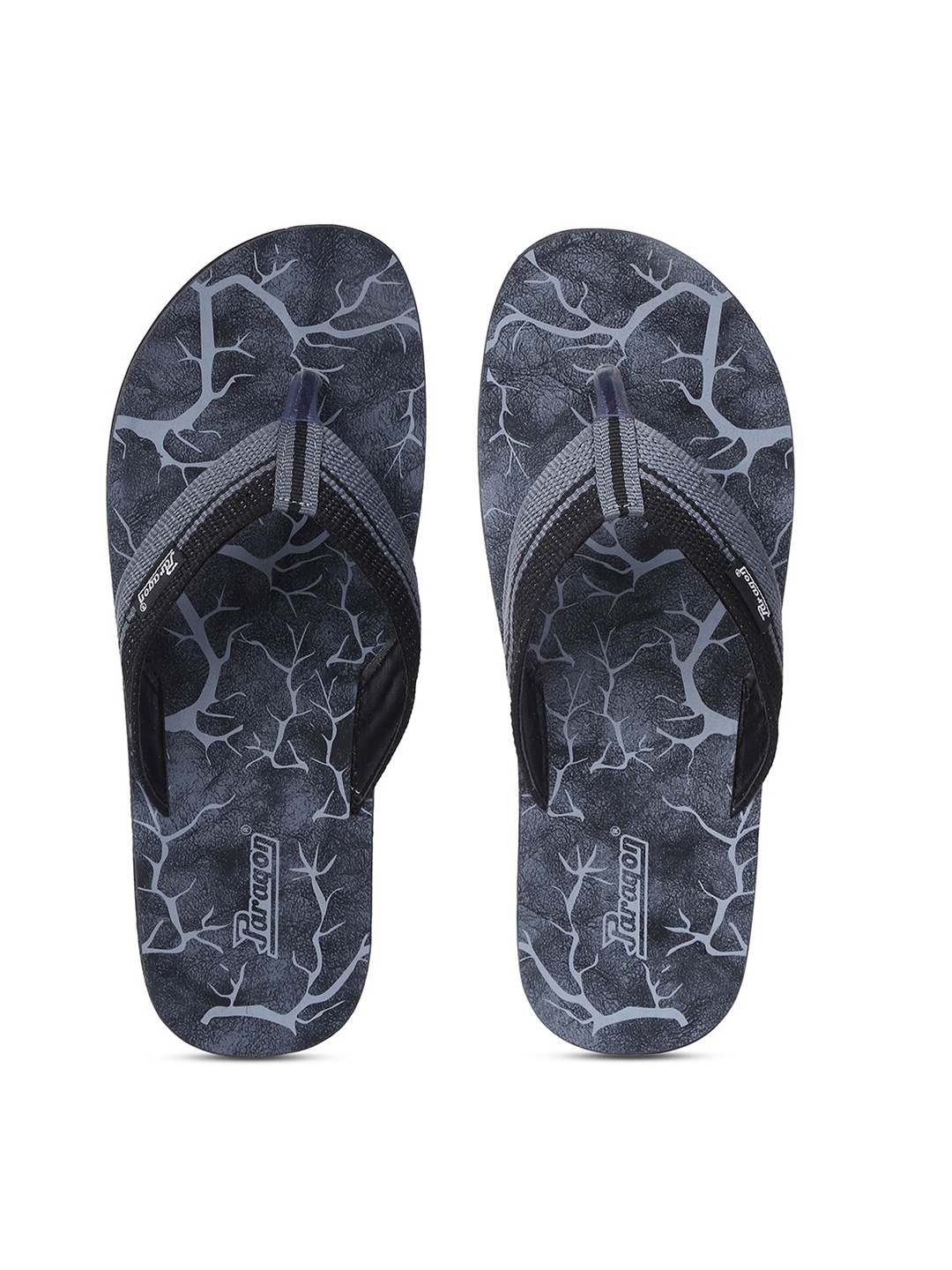 

Paragon Men Black & Grey Printed Casual Flip Flops