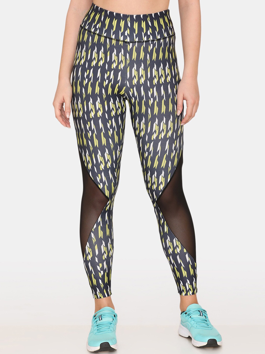

Zelocity by Zivame Women Black & Blue Printed Tights