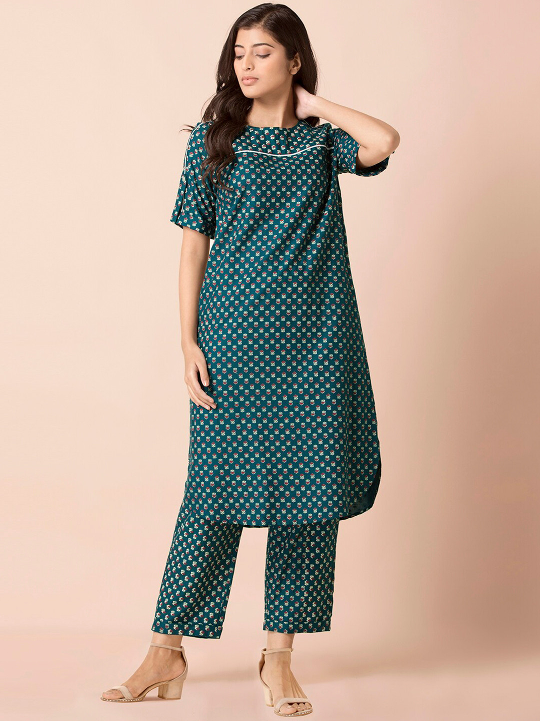 

INDYA Women Green & White Printed Trousers