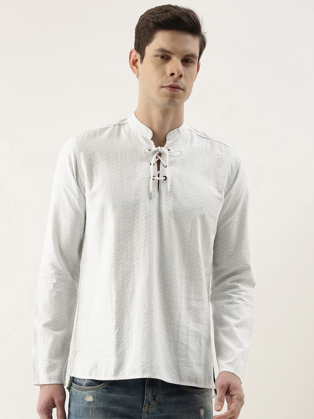 

Bene Kleed Men White Slim Fit Cotton Printed Casual Shirt