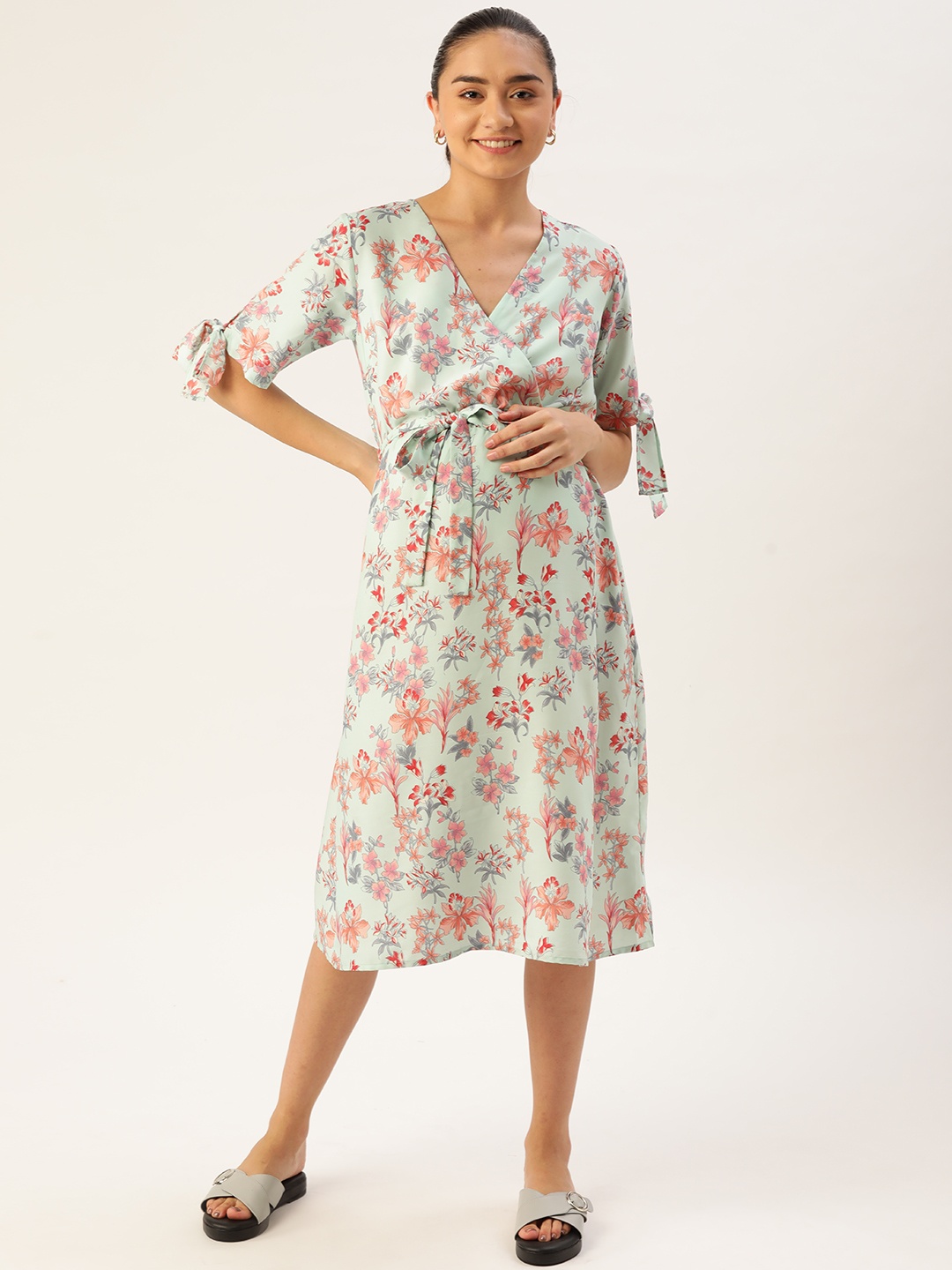 

The Vanca Green Floral Maternity Dress