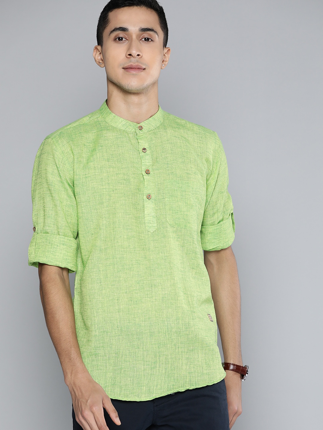 

DENNISON Men Green Melange Effect Straight Comfort Slim Fit Short Kurta