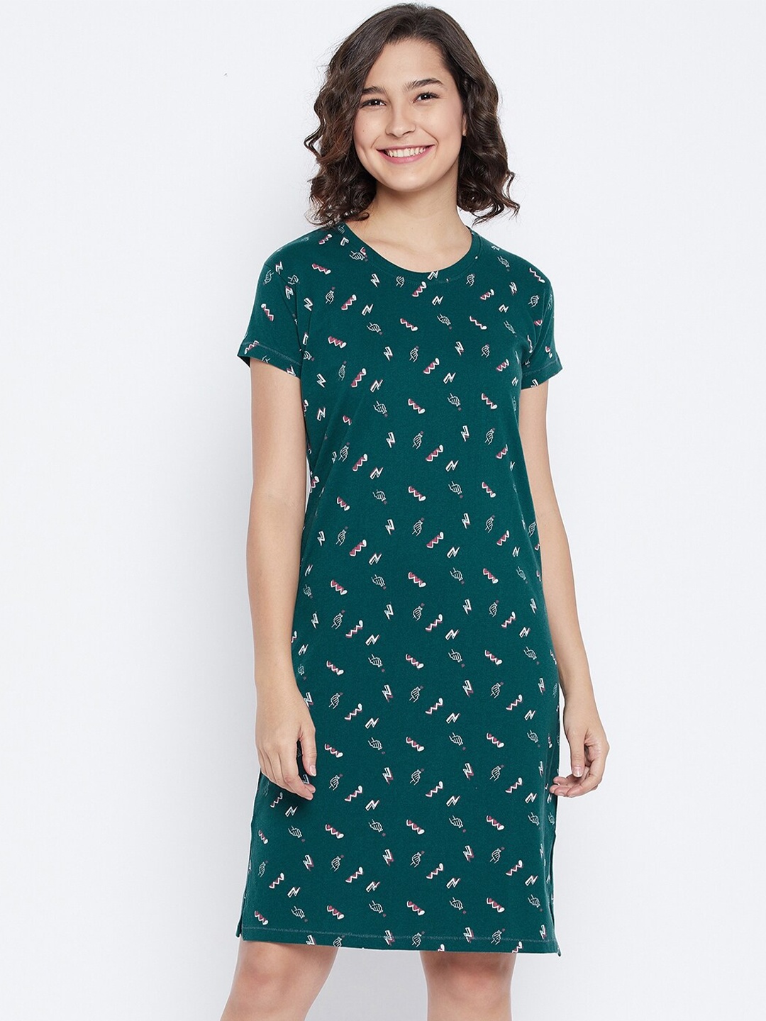 

Austin wood Women Green Printed Nightdress