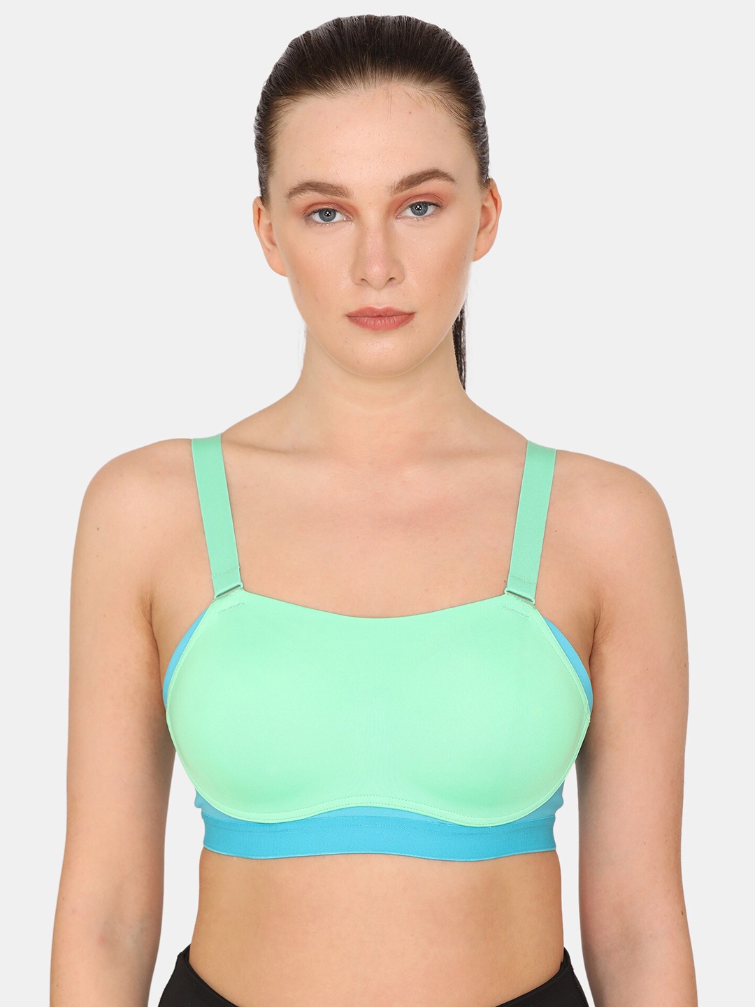 

Zelocity by Zivame Women Green Solid Padded Sports Bra